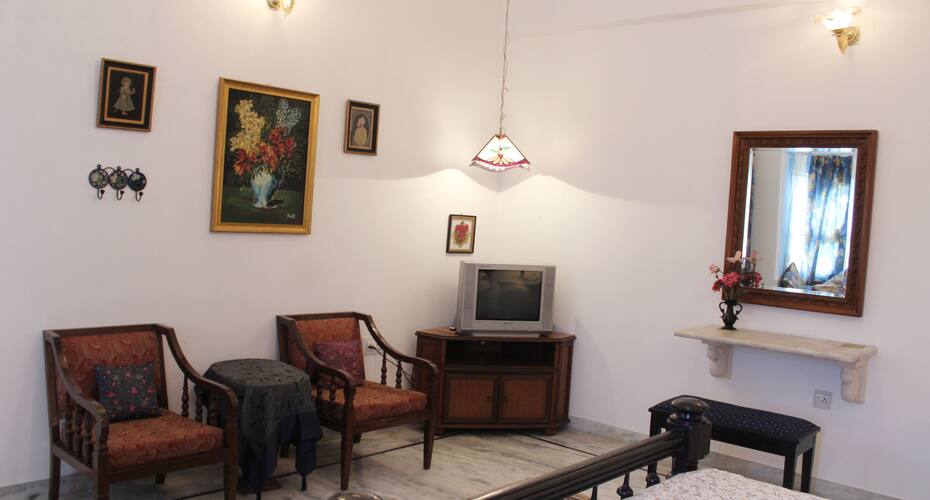 Pahuna Haveli (Heritage Home Stay), Udaipur 5